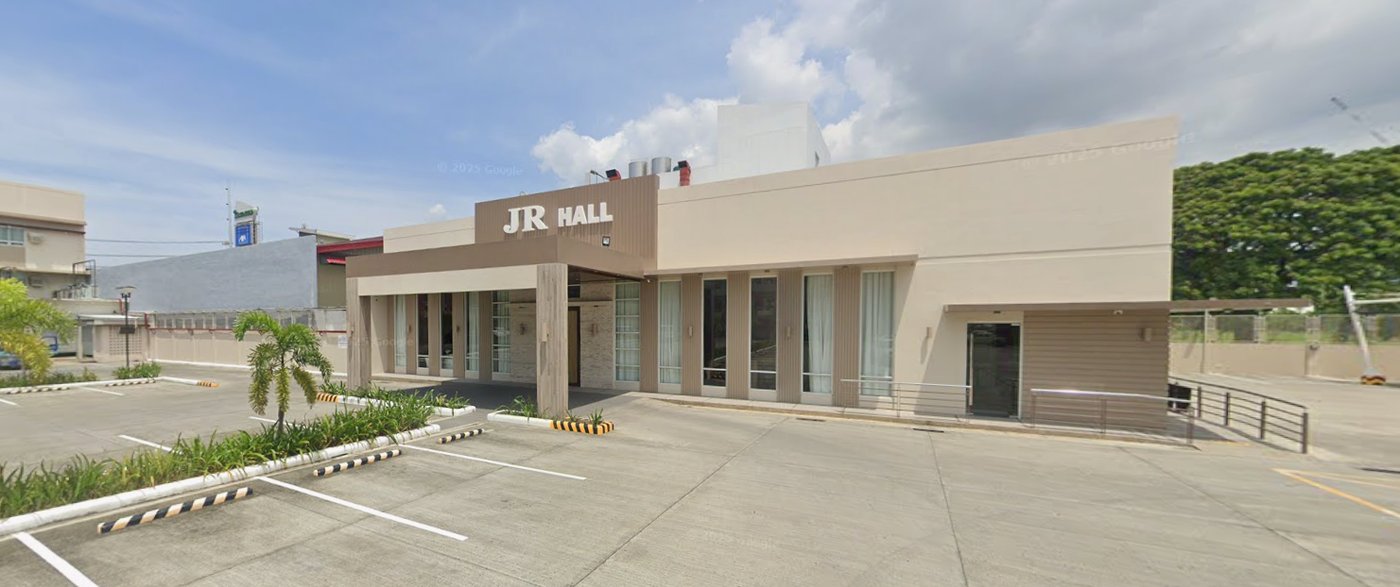 JR Hall, Diversion 21 Hotel
